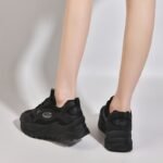 Chunky Sneakers: