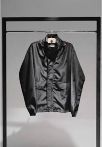 Windbreaker: 